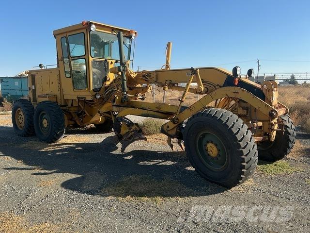 CAT 130G Grejdery