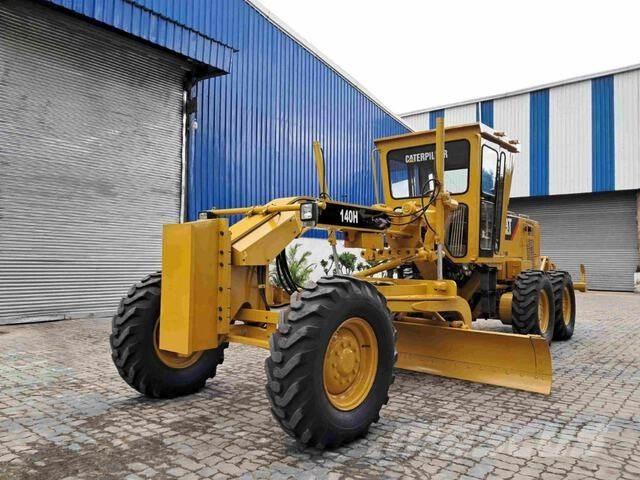 CAT 140H Grejdery