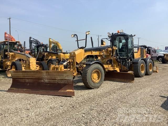 CAT 140M AWD Grejdery