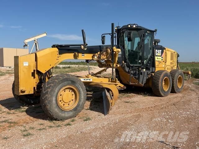 CAT 140M2 AWD Grejdery