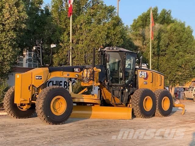 CAT 14L AWD Grejdery