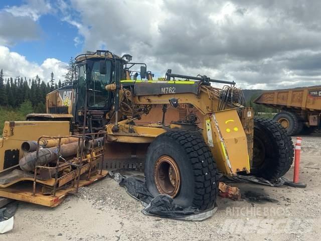CAT 16M Grejdery