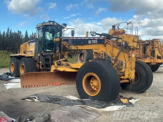 CAT 16M Grejdery