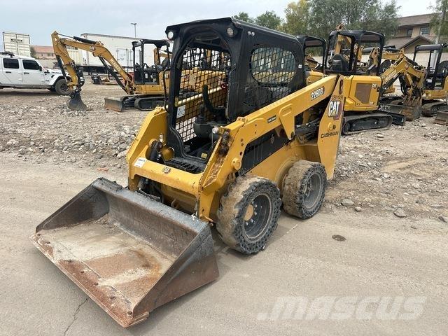 CAT 226D3 Šmykom riadené nakladače