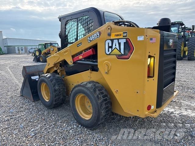 CAT 246D3 Šmykom riadené nakladače