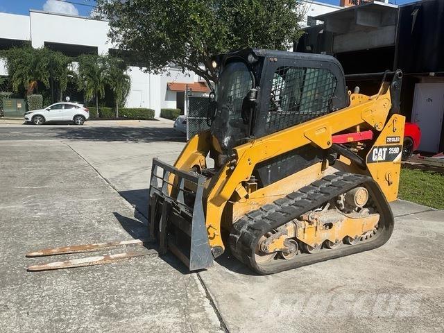 CAT 259D Šmykom riadené nakladače
