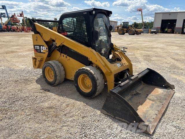 CAT 272D2 XHP Šmykom riadené nakladače