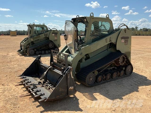 CAT 277C Šmykom riadené nakladače