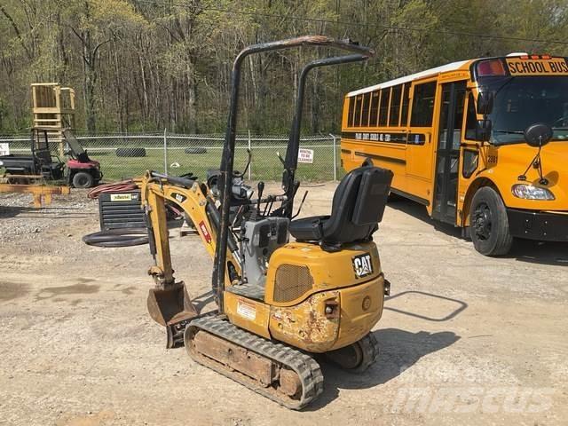 CAT 300.9D Pásové rýpadlá