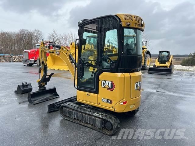 CAT 301.8 Pásové rýpadlá