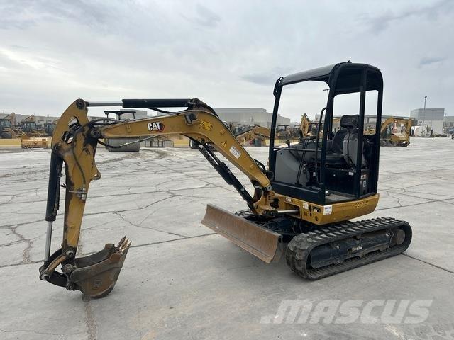 CAT 302.7D CR Pásové rýpadlá