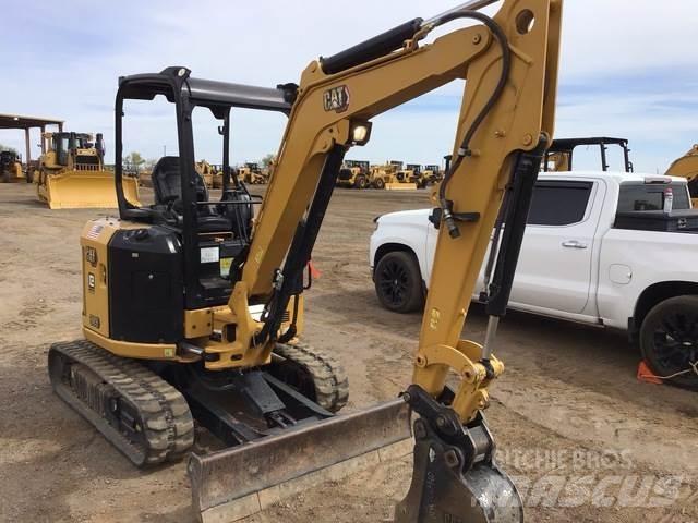 CAT 303 CR Pásové rýpadlá
