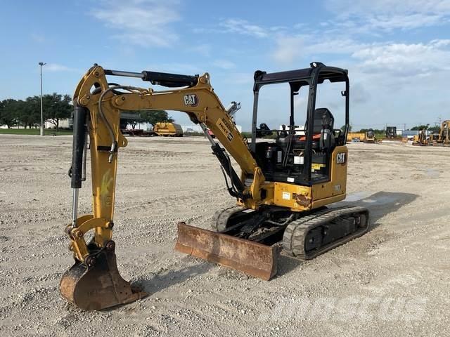 CAT 303 CR Pásové rýpadlá
