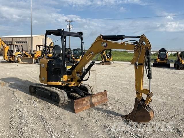 CAT 303 CR Pásové rýpadlá