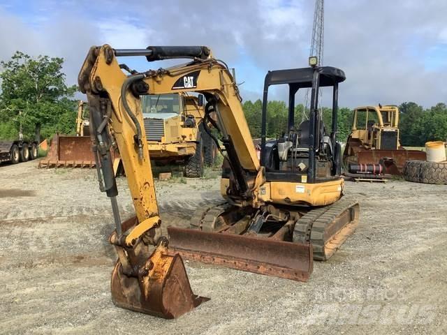 CAT 304 CR Pásové rýpadlá