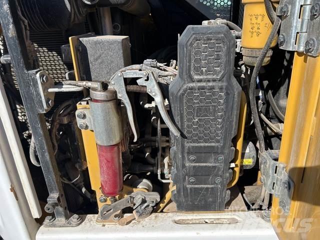 CAT 308CR Pásové rýpadlá