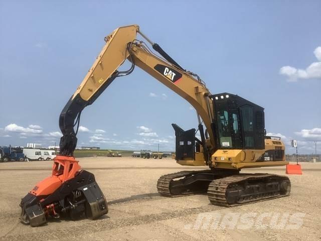 CAT 320DFM Sekačky a rezačky dreva