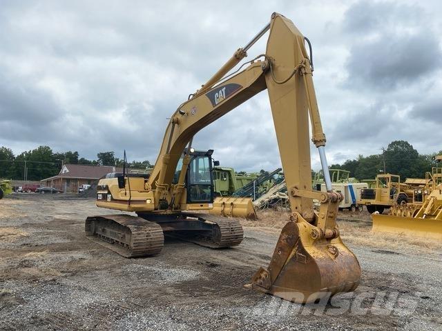 CAT 322B L Pásové rýpadlá