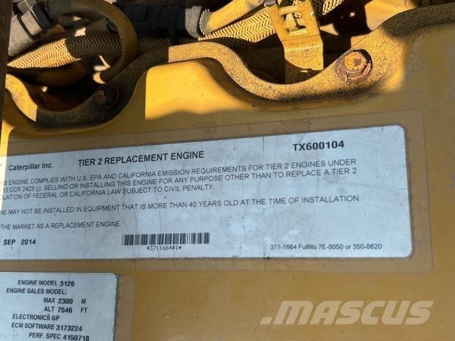 CAT 322C L Pásové rýpadlá