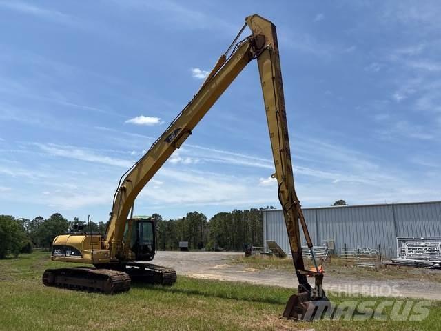 CAT 322CL Pásové rýpadlá