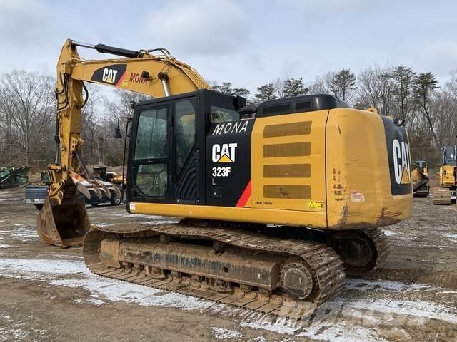 CAT 323F Pásové rýpadlá