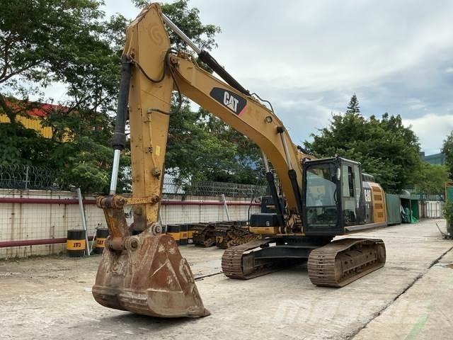 CAT 324E Pásové rýpadlá