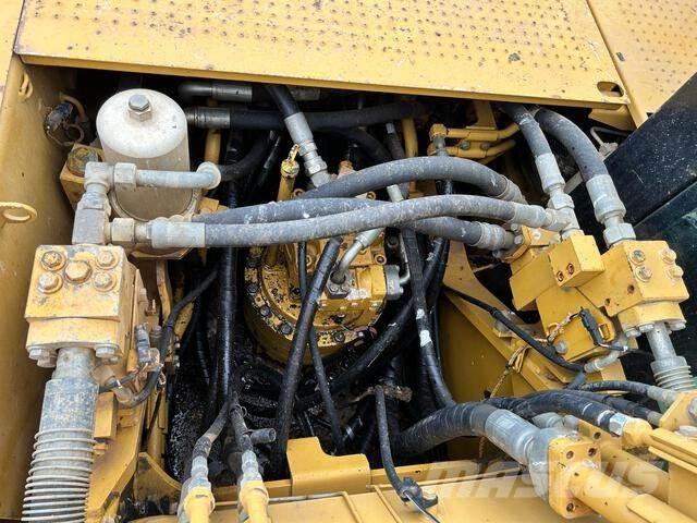 CAT 329DL Pásové rýpadlá