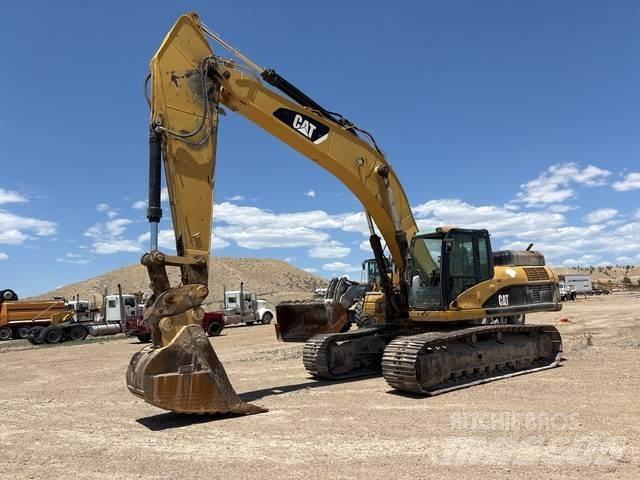 CAT 330D L Pásové rýpadlá