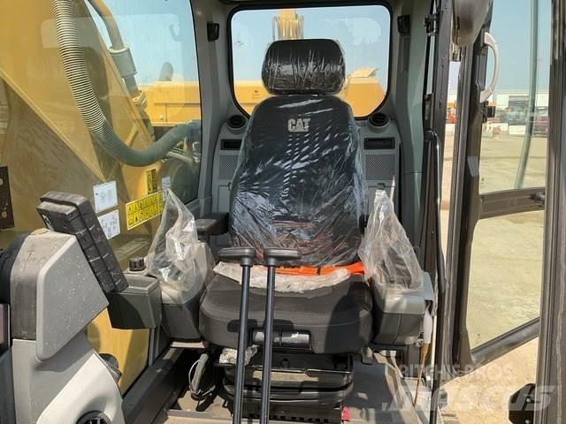 CAT 350 Pásové rýpadlá