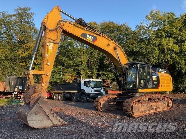 CAT 352F Pásové rýpadlá