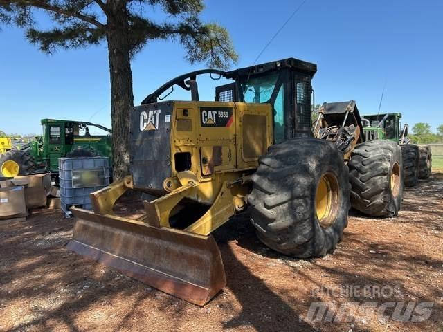 CAT 535D Skiddery
