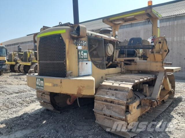 CAT 572F Ukladače potrubia