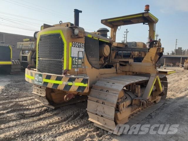 CAT 572F Ukladače potrubia