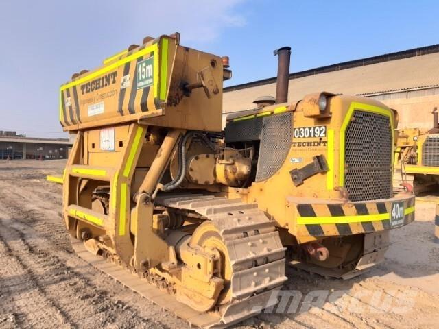 CAT 572F Ukladače potrubia