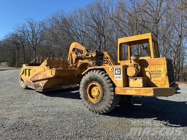 CAT 613B Skrejpre