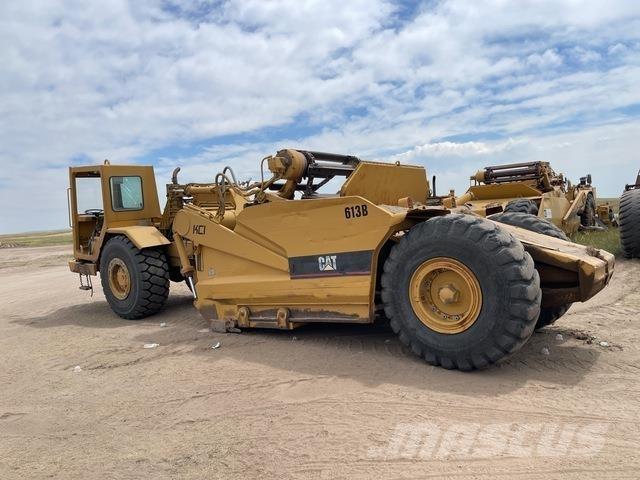 CAT 613B Skrejpre