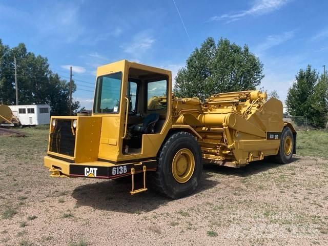 CAT 613B Skrejpre
