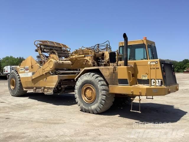 CAT 615C Skrejpre