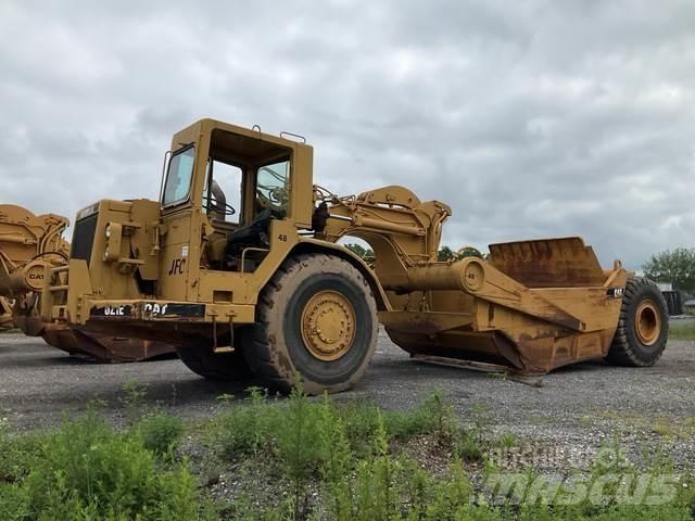 CAT 621B Skrejpre