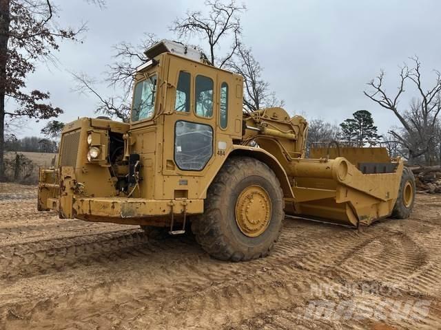 CAT 621BMI Skrejpre