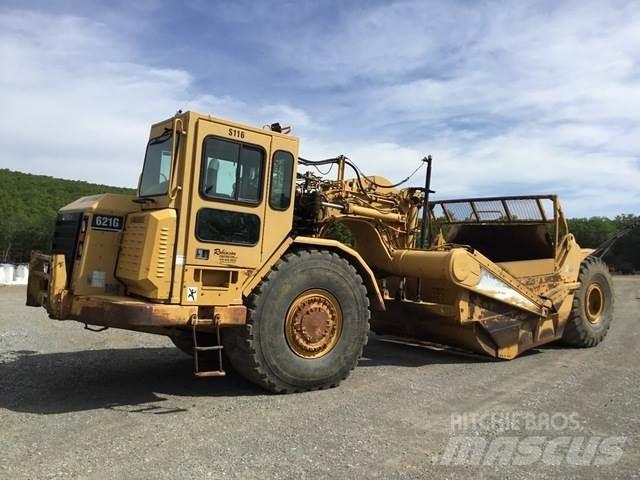 CAT 621G Skrejpre