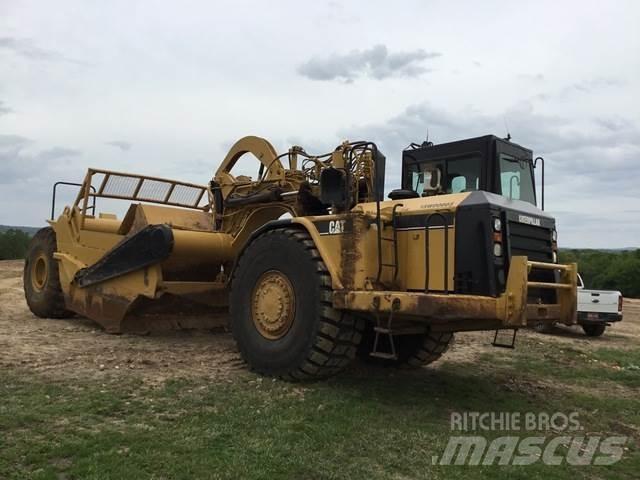 CAT 621G Skrejpre