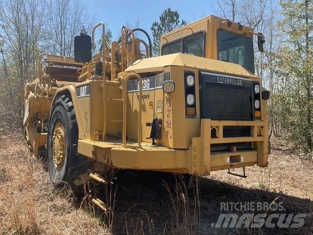 CAT 623 Skrejpre