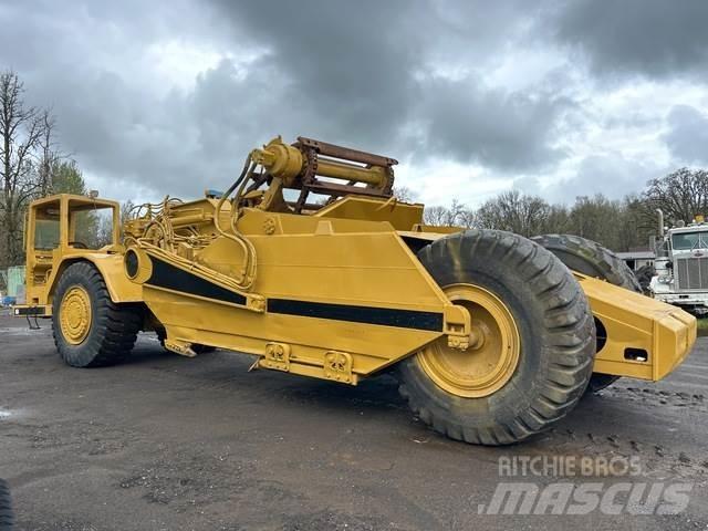 CAT 623B Skrejpre