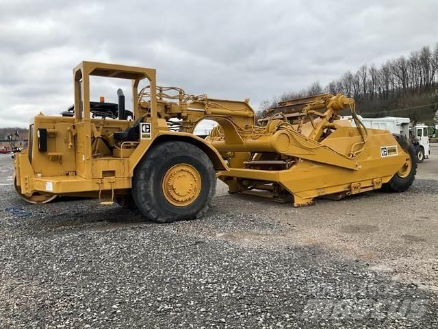 CAT 623B Skrejpre