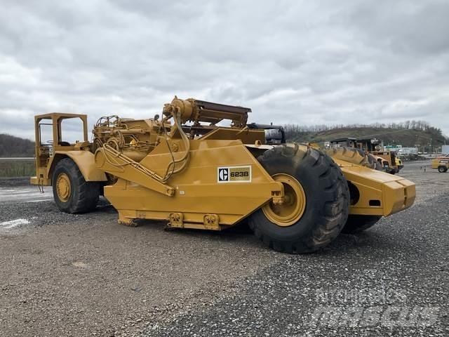 CAT 623B Skrejpre
