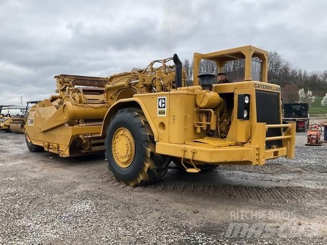 CAT 623B Skrejpre