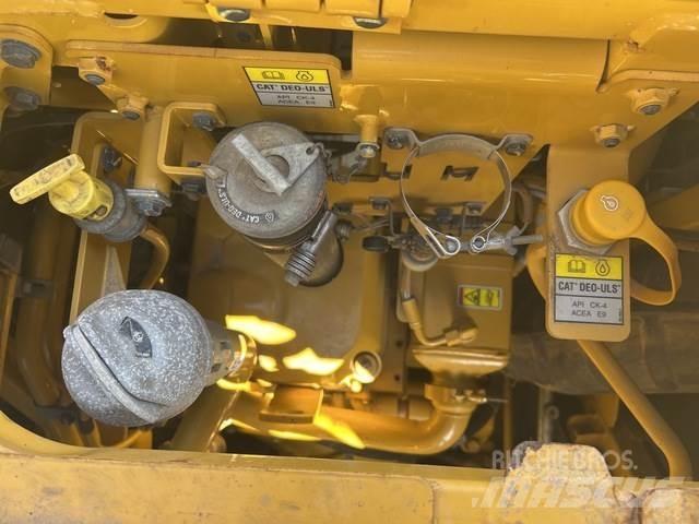 CAT 623k Skrejpre