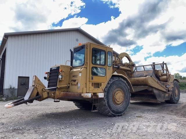CAT 627F Skrejpre