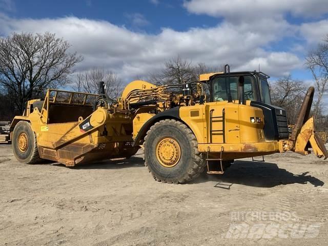 CAT 627H Skrejpre